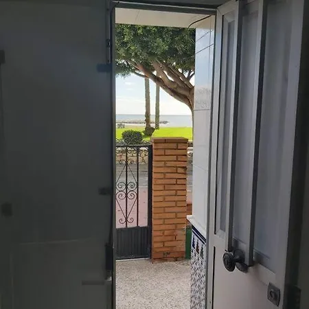 Beachfront House Malaga Exterior photo