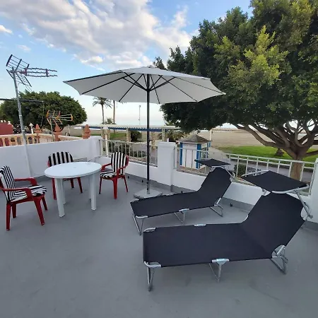 Beachfront House Malaga Exterior photo